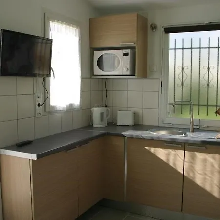 Villa Maison 2 Pièces 2 Couchages D'oléron Ddo000-024